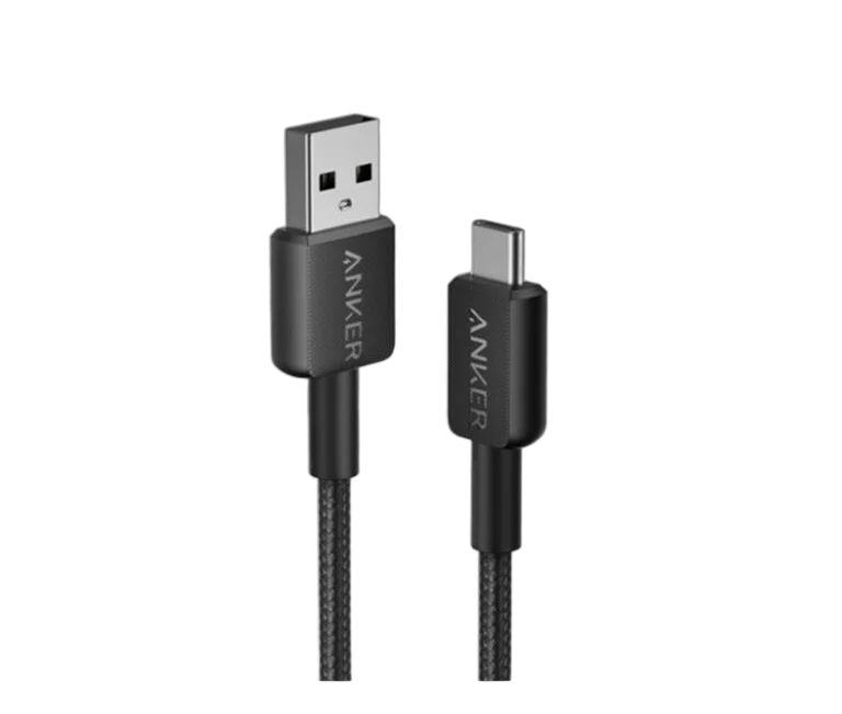 نمای نزدیک کانکتورهای USB-A و USB-C کابل Anker 322