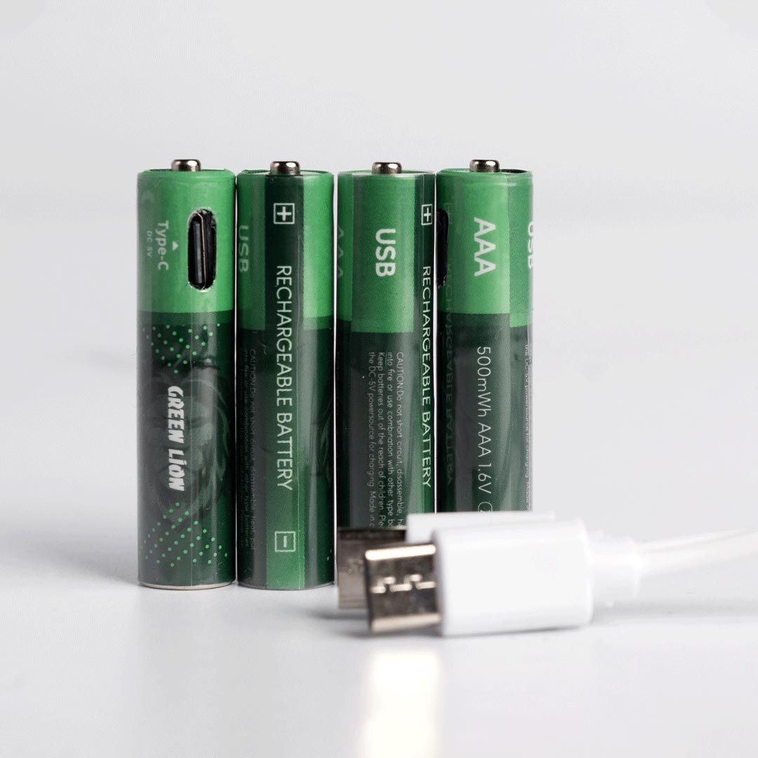 نمای نزدیک باتری شارژی AAA گرین لاین 500mWh با پورت USB Type-C